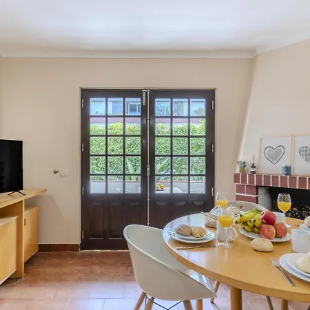 #389 W Share Pool Spacious 3-br Albufeira