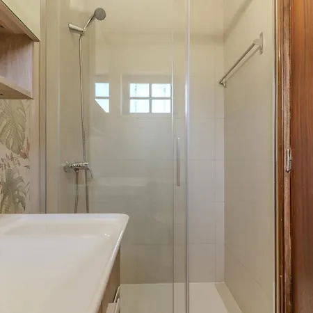 #389 W Share Pool Spacious 3-br * Albufeira